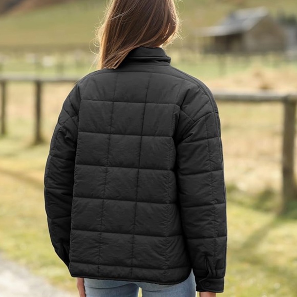 Women's Lightweight Quilted Puffer Jacket. New, no tags - Picture 3 of 10